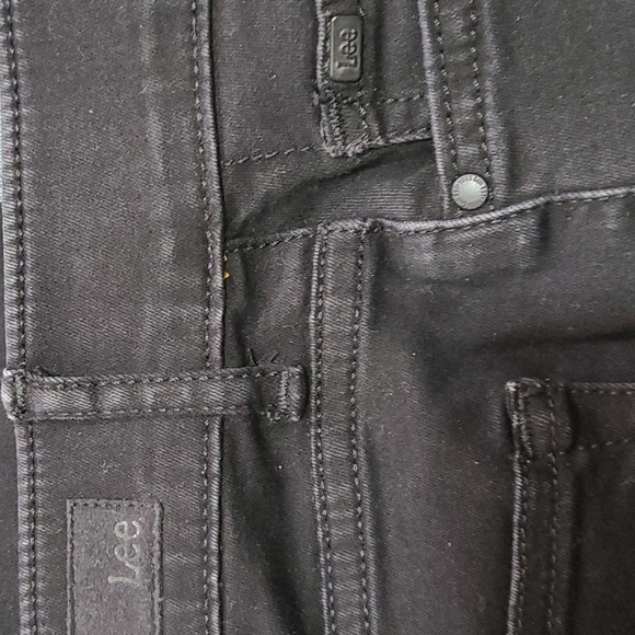 Lee Flex Motion Regular Fit Mid Rise Straight Leg Black Jeans Size 10 SHORT - Picture 4 of 10